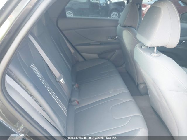 5NPLM4AG6NH070858 Hyundai ELANTRA SEL