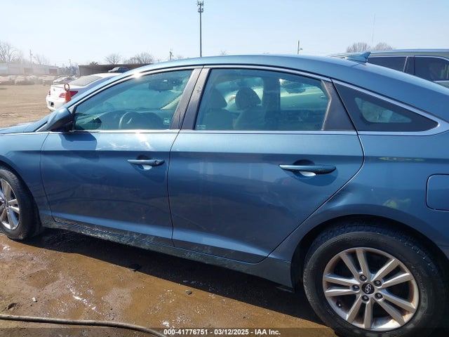 Hyundai SONATA SE 2016 5NPE24AF5GH306862 Image 14