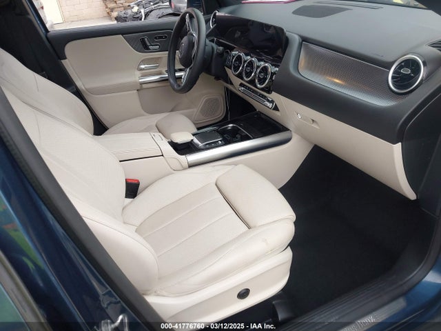 W1N4N4HB7NJ370078 Mercedes-Benz Gla 250 4matic