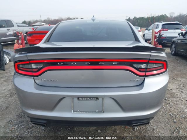 2C3CDXHG5GH215721 Dodge Charger Sxt