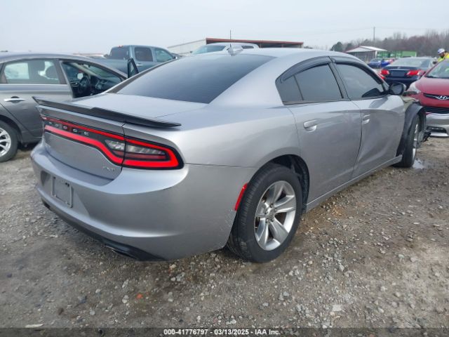 2C3CDXHG5GH215721 Dodge Charger Sxt