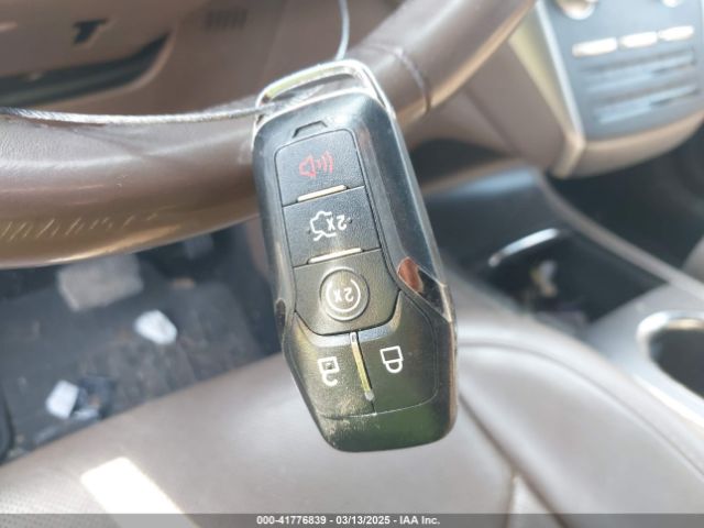 5LMCJ1A91FUJ10224 Lincoln MKC