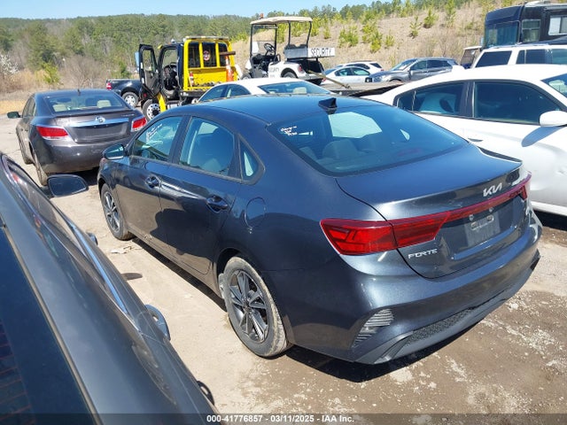 KIA Forte Lxs 2023 3KPF24AD2PE586991 Image 3