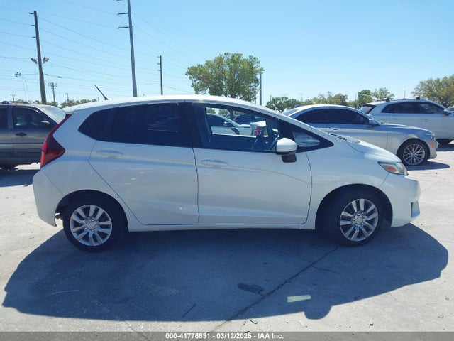 JHMGK5H54HS023592 Honda FIT LX