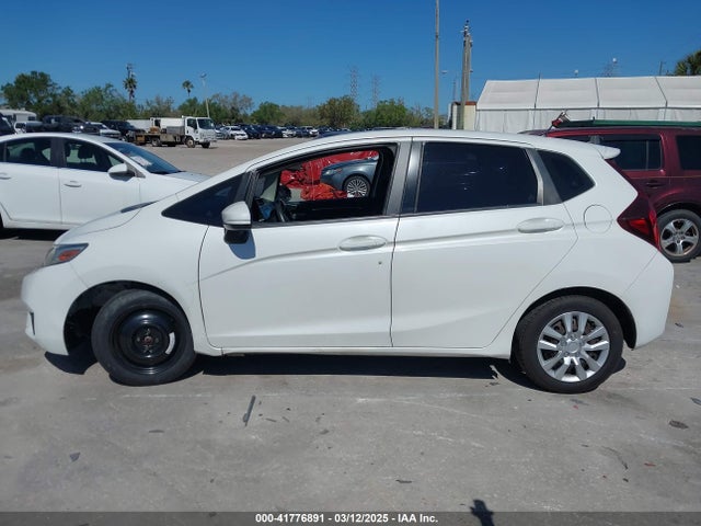JHMGK5H54HS023592 Honda FIT LX