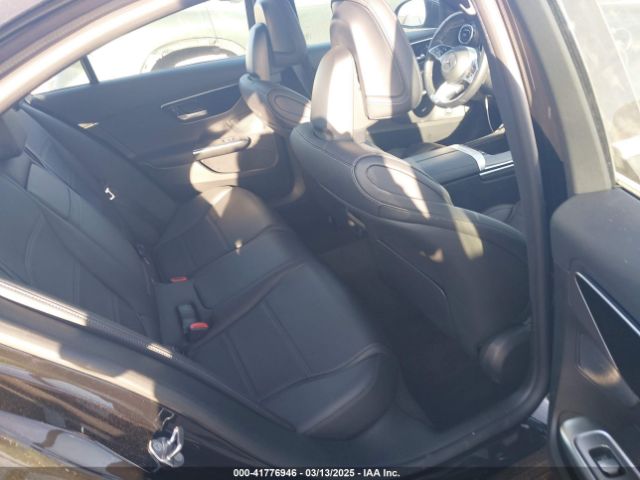 W1KAF4HB4NR058640 Mercedes-Benz C 300 4matic