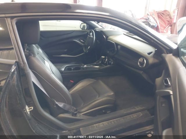 1G1FD1RS0H0105733 Chevrolet Camaro 2lt