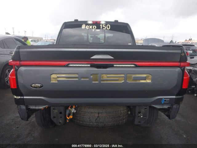 1FTVW1EL8NWG14070 Ford F-150 Lightning Lariat