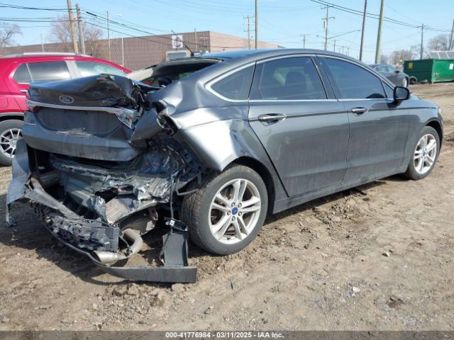3FA6P0HD5JR210985 Ford FUSION SE