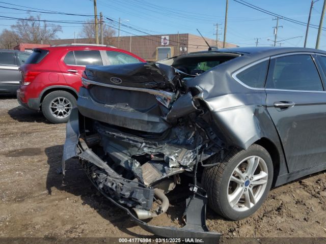 3FA6P0HD5JR210985 Ford FUSION SE
