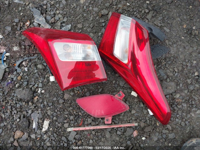 KMHD35LH4GU303420 Hyundai ELANTRA GT