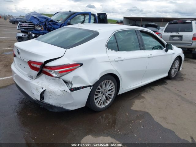 4T1B21HK2JU005091 Toyota Camry Hybrid Xle