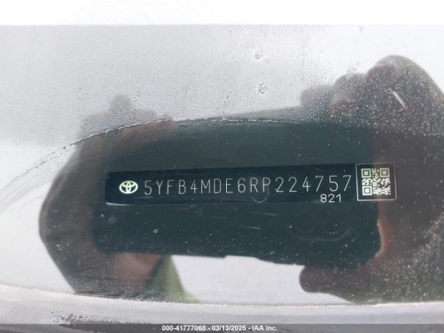 5YFB4MDE6RP224757 Toyota COROLLA LE