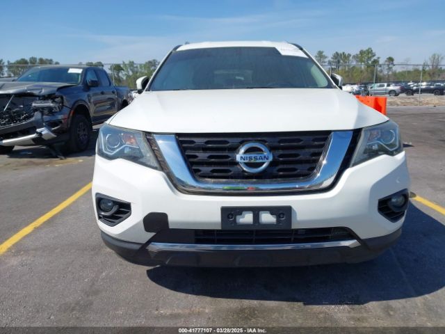 5N1DR2MM0JC647915 Nissan Pathfinder Sv