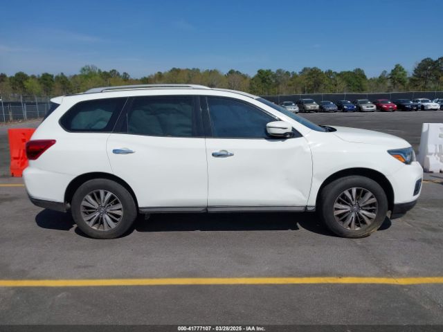 5N1DR2MM0JC647915 Nissan Pathfinder Sv