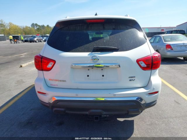 5N1DR2MM0JC647915 Nissan Pathfinder Sv