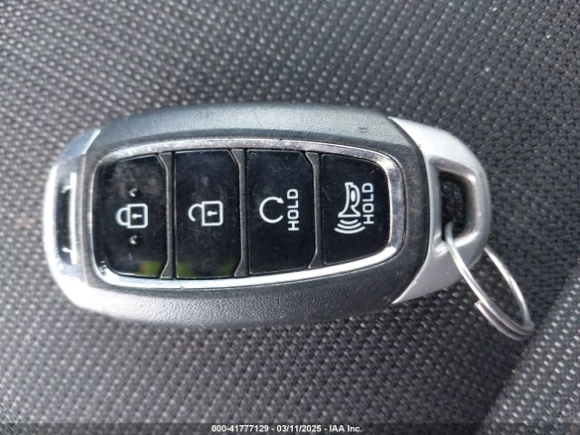 KM8K32AB5NU771657 Hyundai Kona Sel