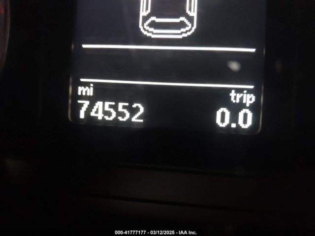 WVGAV3AX4EW528594 Volkswagen TIGUAN SE
