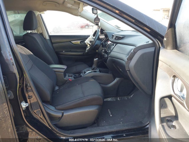 Nissan ROGUE S 2019 5N1AT2MT6KC843130 Image 5