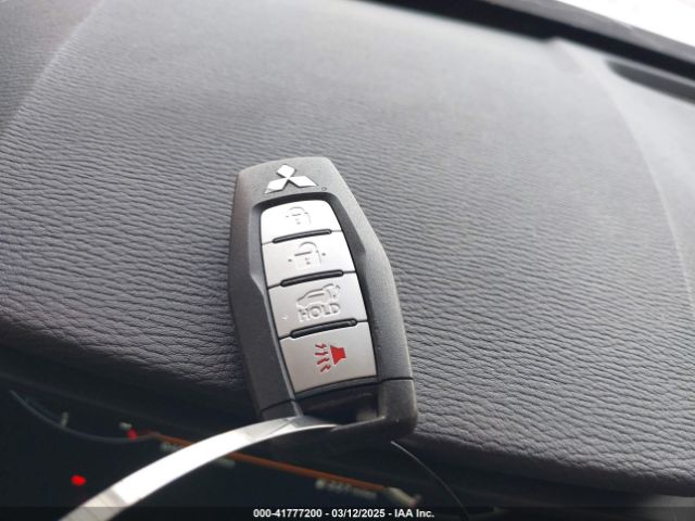 2023 MITSUBISHI OUTLANDER JA4J4VA8XPZ037986 Photo 10