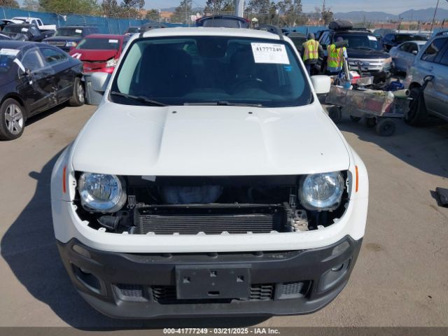 ZACCJABT1FPB37863 Jeep Renegade Latitude