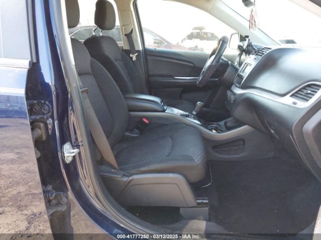 3C4PDCBBXKT861159 Dodge JOURNEY SE