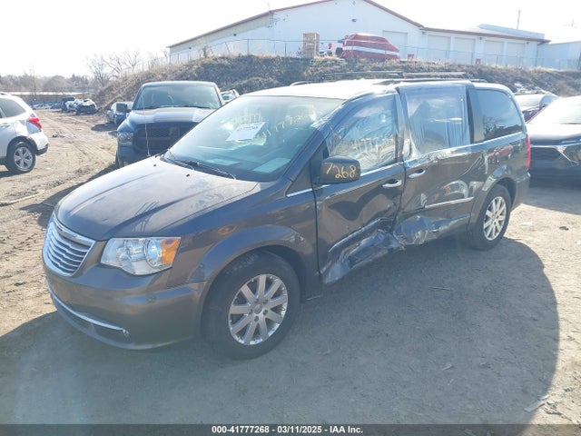 2C4RC1BG2FR753610 Chrysler Town & Country Touring