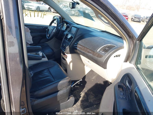 2C4RC1BG2FR753610 Chrysler Town & Country Touring