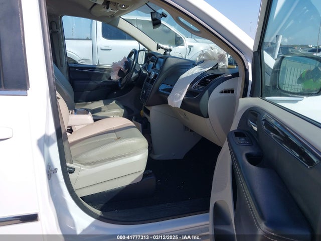 Aukcja sprzedaży 2015 Chrysler Town & Country Touring, vin: 2C4RC1BG8FR710860, numer aukcji: 41777313