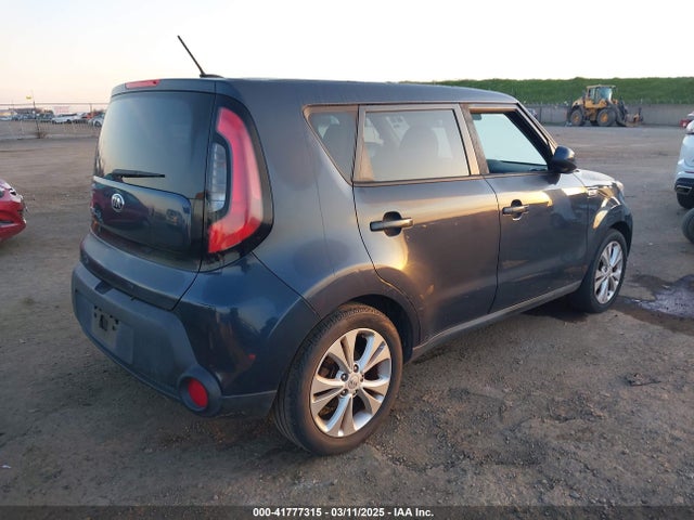 KIA SOUL + 2015 KNDJP3A5XF7114082 Image 4