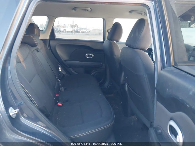 KIA SOUL + 2015 KNDJP3A5XF7114082 Image 8