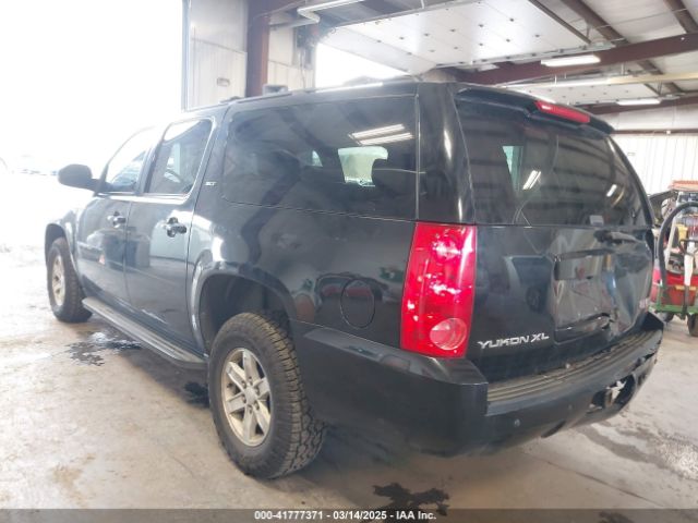 2014 GMC YUKON XL 1500 1GKS2KE70ER190524 Photo 2