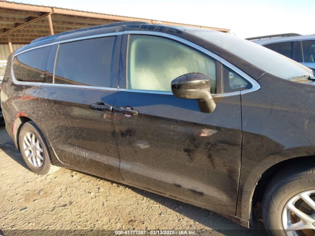2C4RC1DG8MR551168 Chrysler Voyager Lxi