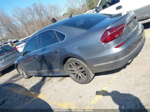 1VWDT7A30HC047594 Volkswagen Passat 1.8t R-line