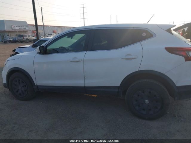 JN1BJ1CV8LW254546 Nissan Rogue Sport S Fwd Xtronic Cvt