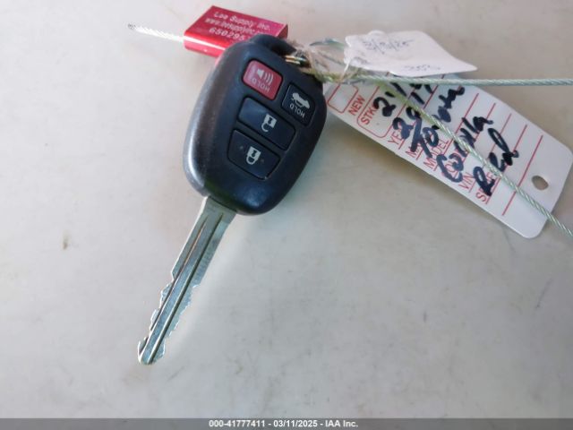 2T1BURHE2HC754939 Toyota COROLLA SE