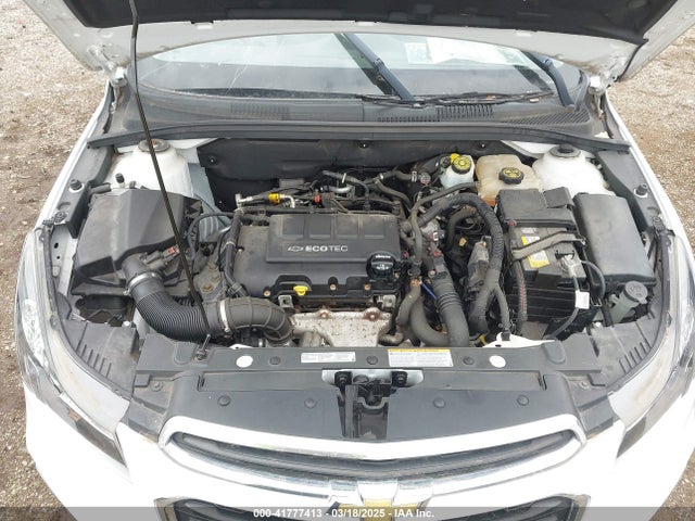 1G1PC5SB0F7114266 Chevrolet Cruze 1lt Auto
