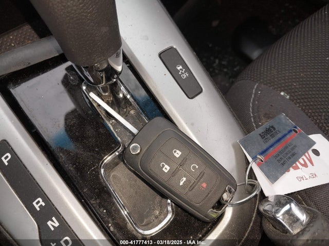 1G1PC5SB0F7114266 Chevrolet Cruze 1lt Auto