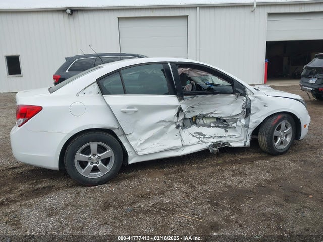 1G1PC5SB0F7114266 Chevrolet Cruze 1lt Auto