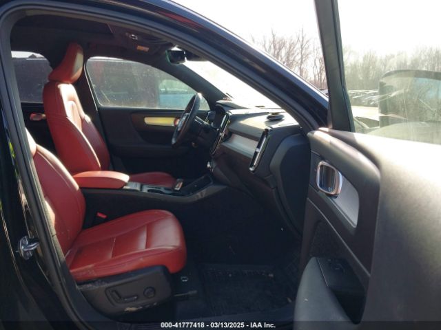 YV4162UK5L2196730 Volvo Xc40 T5 Momentum