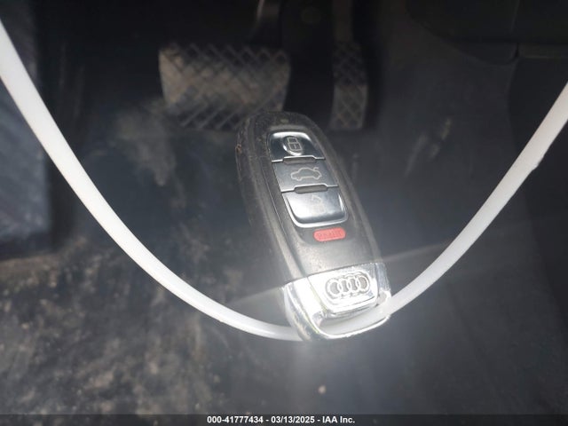 2013 AUDI A4 WAUBFAFLXDN005355 Photo 10