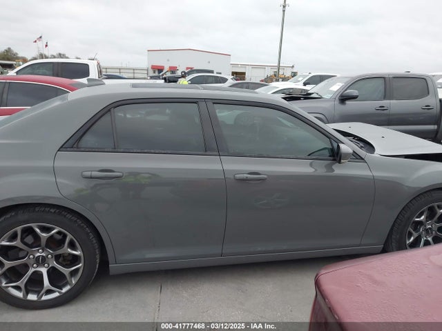 2C3CCABG6JH152659 Chrysler 300 300s