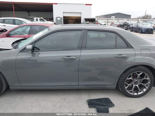 2C3CCABG6JH152659 Chrysler 300 300s