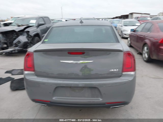 2C3CCABG6JH152659 Chrysler 300 300s