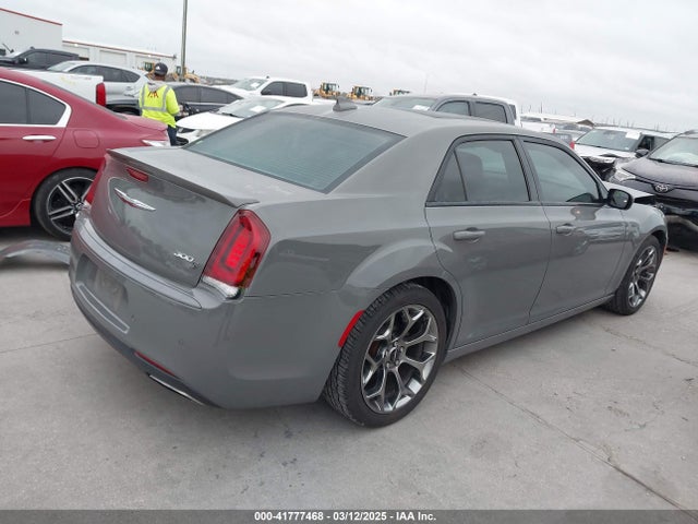 2C3CCABG6JH152659 Chrysler 300 300s