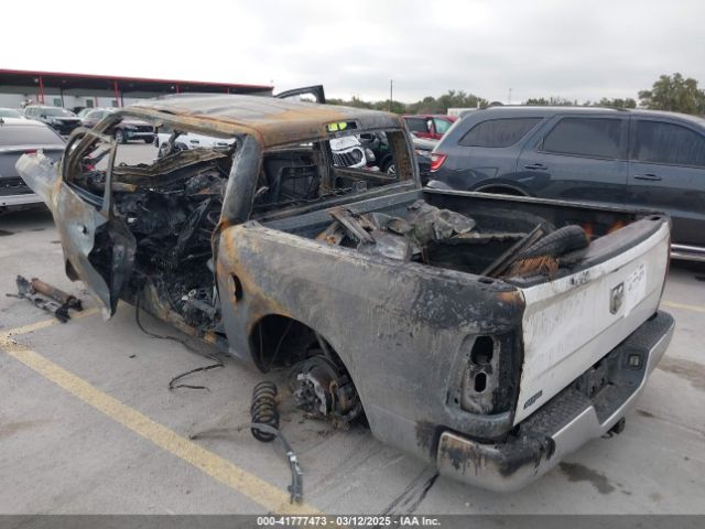 3C6RR6KT3LG290023 RAM 1500 Classic Tradesman