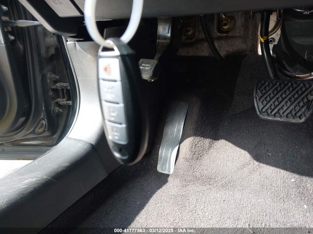 JN1BV7AR2EM685587 Infiniti Q50 Premium