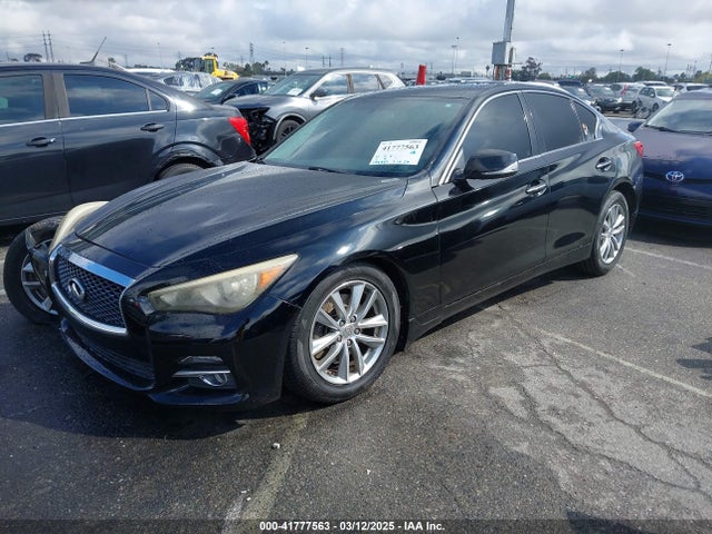JN1BV7AR2EM685587 Infiniti Q50 Premium