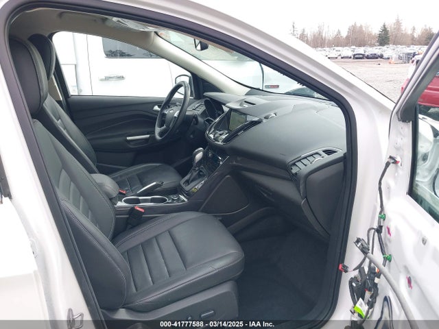 Ford Escape Titanium 2016 1FMCU9J97GUB73483 Image 5