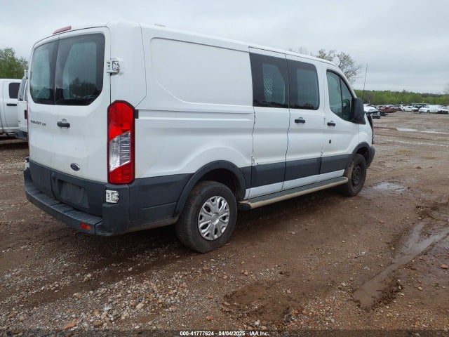 1FTYR1ZM6JKB17933 Ford Transit-250